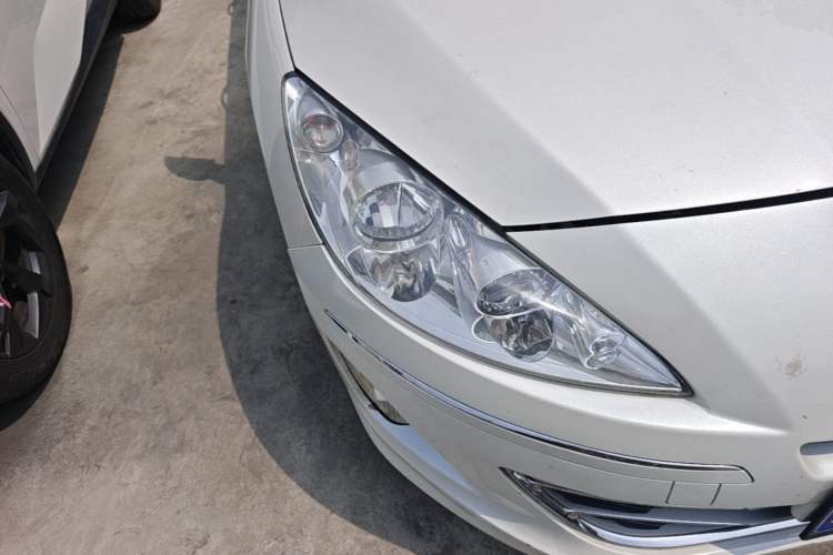 Used Peugeot 408 2013 2.0L Automatic Luxury Edition Right Front Headlight