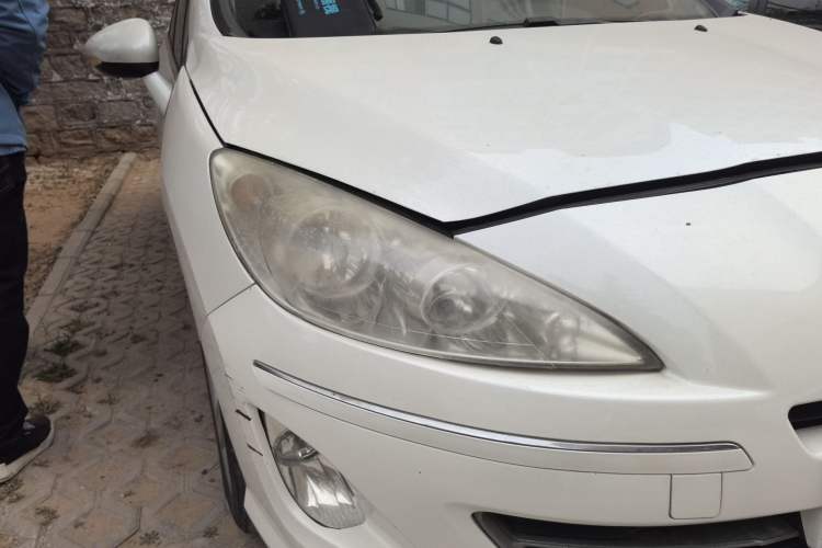 Used Peugeot 408 2013 2.0L Automatic Comfort Edition Right Front Headlight