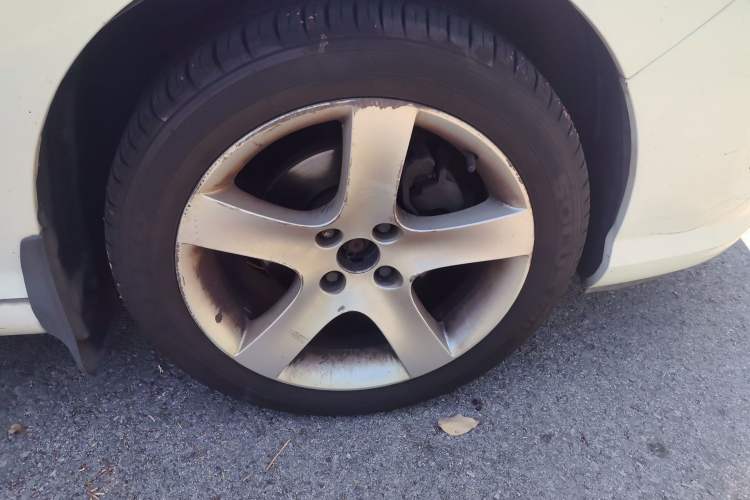 Used Peugeot 408 2013 2.0L Automatic Comfort Edition Right Front Wheel Hub