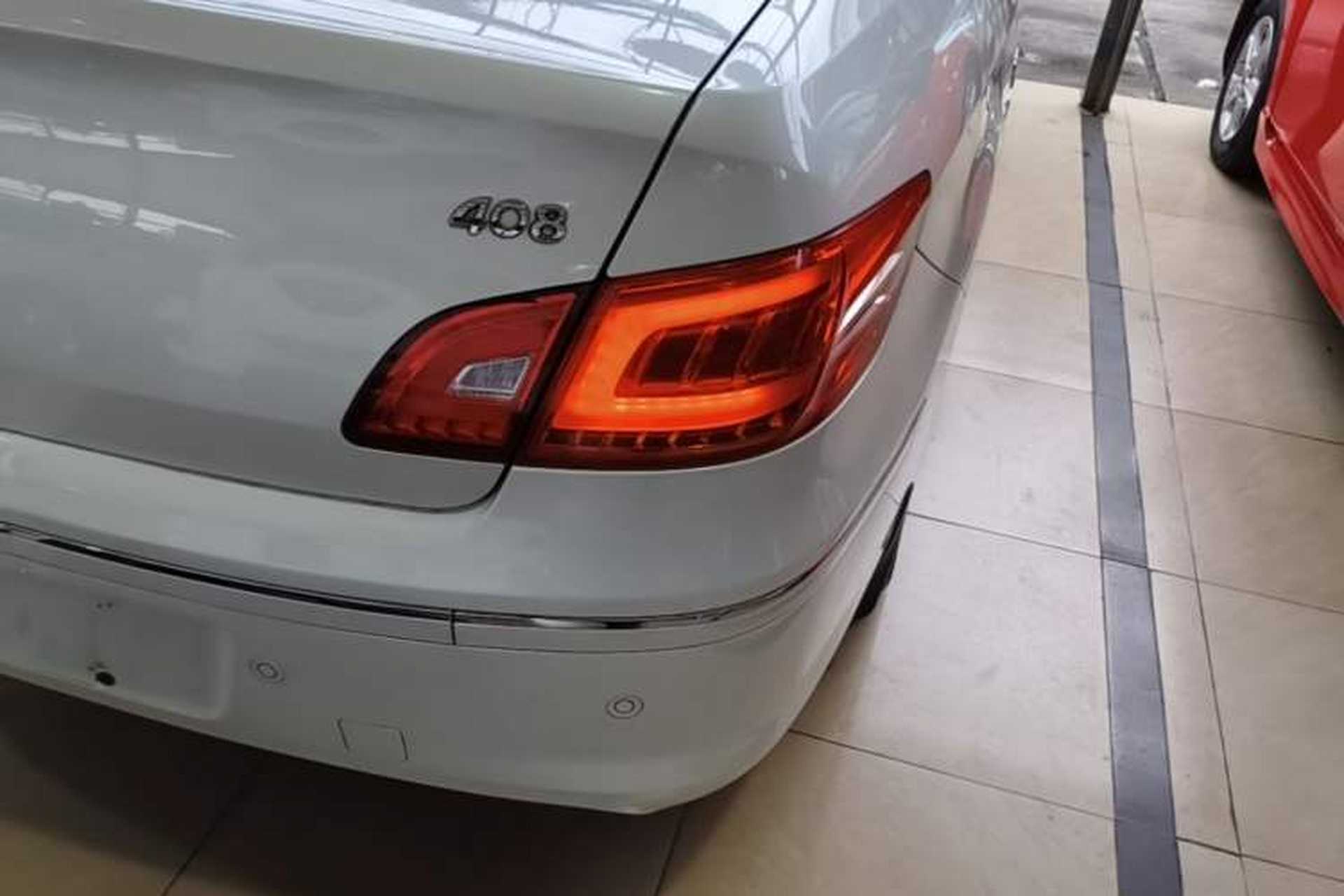 Used Peugeot 408 2013 2.0L Automatic Luxury Edition Right Rear Taillight
