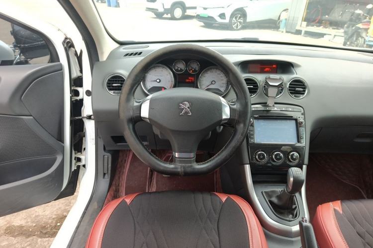 Used Peugeot 408 2013 1.6L Manual Comfort Edition Steering Wheel