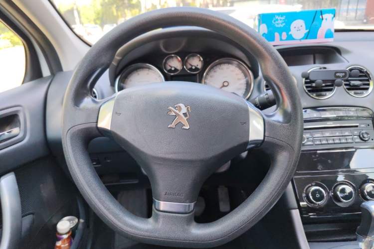 Used Peugeot 408 2013 2.0L Automatic Comfort Edition Steering Wheel