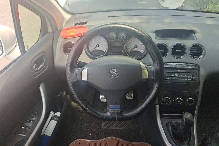 Used Peugeot 408 2013 2.0L Manual Comfort Edition Steering Wheel