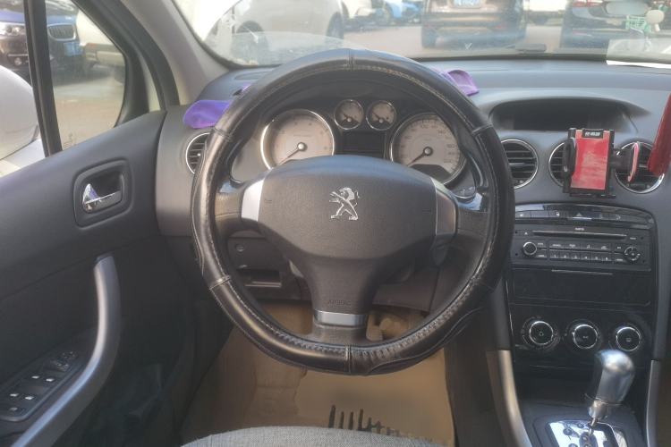 Used Peugeot 408 2013 2.0L Automatic Comfort Edition Steering Wheel