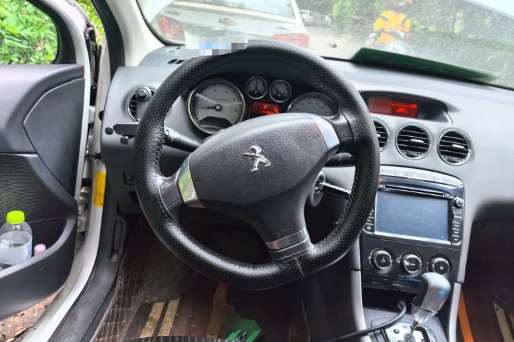 Used Peugeot 408 2013 2.0L Connected Car Luxury Edition Steering Wheel
