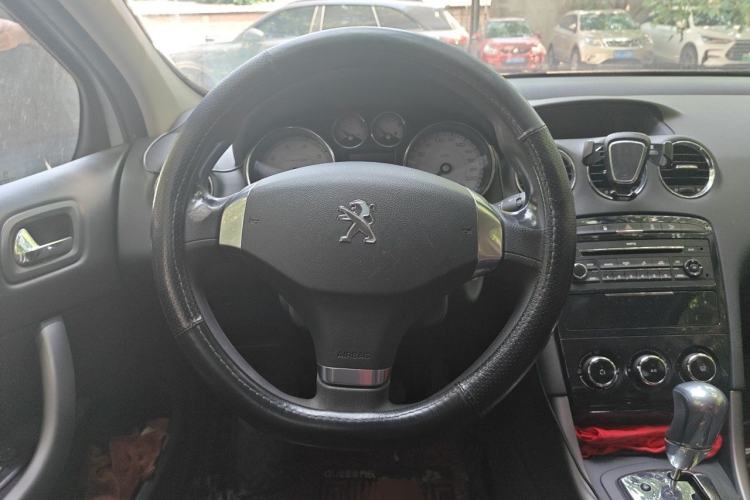 Used Peugeot 408 2013 2.0L Automatic Comfort Edition Steering Wheel