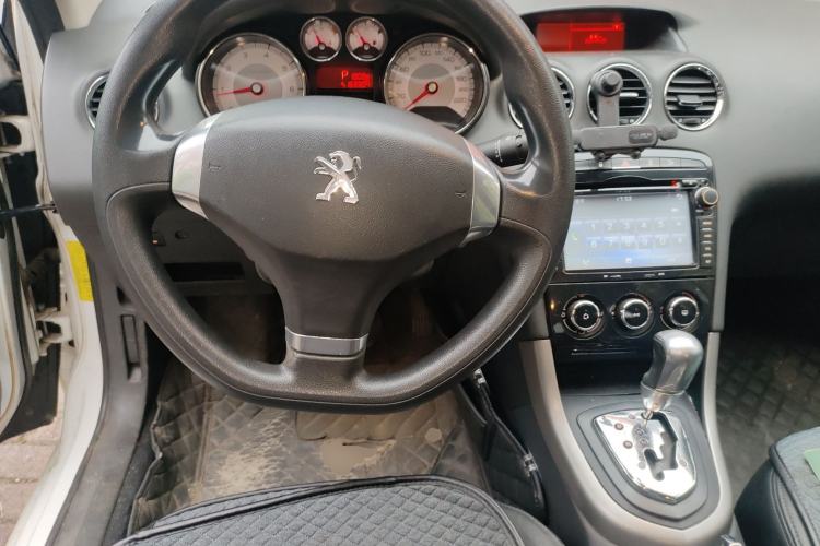 Used Peugeot 408 2013 2.0L Automatic Comfort Edition Steering Wheel