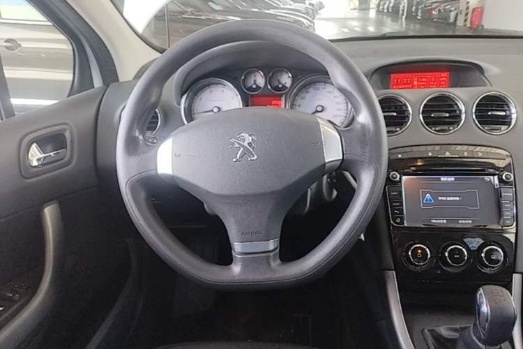 Used Peugeot 408 2013 2.0L Manual Comfort Edition Steering Wheel