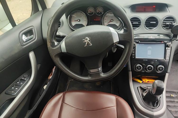 Used Peugeot 408 2013 2.0L Manual Comfort Edition Steering Wheel