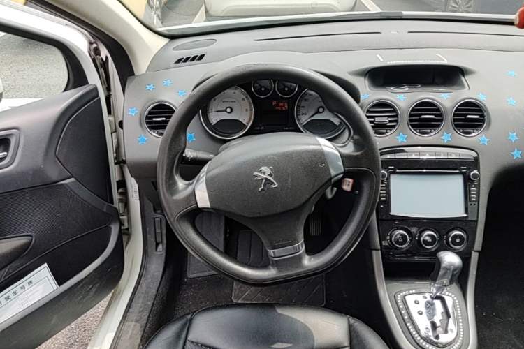 Used Peugeot 408 2013 1.6L Automatic Comfort Edition Steering Wheel