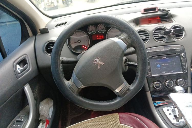 Used Peugeot 408 2013 2.0L Automatic Comfort Edition Steering Wheel