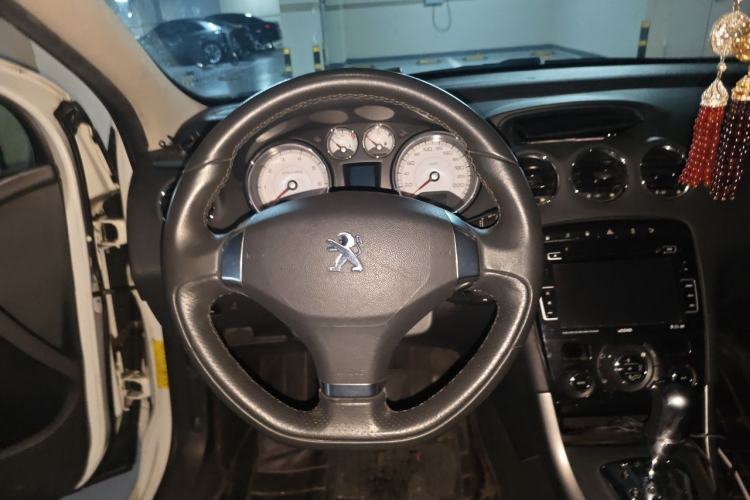Used Peugeot 408 2013 2.0L Automatic Comfort Edition Steering Wheel