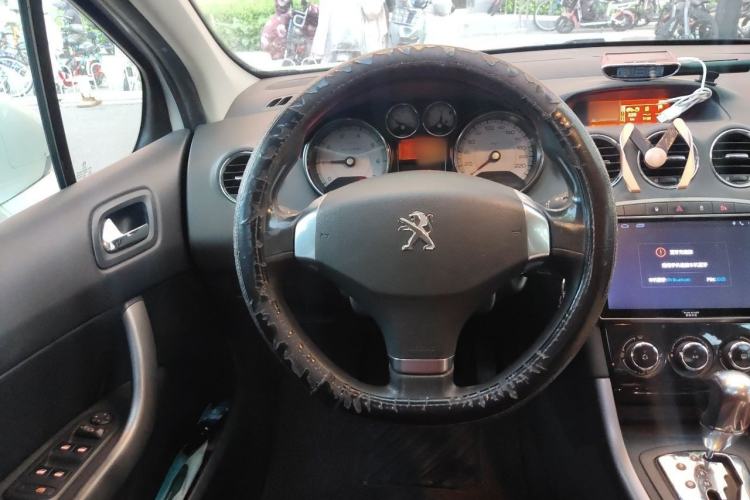 Used Peugeot 408 2013 2.0L Automatic Comfort Edition Steering Wheel