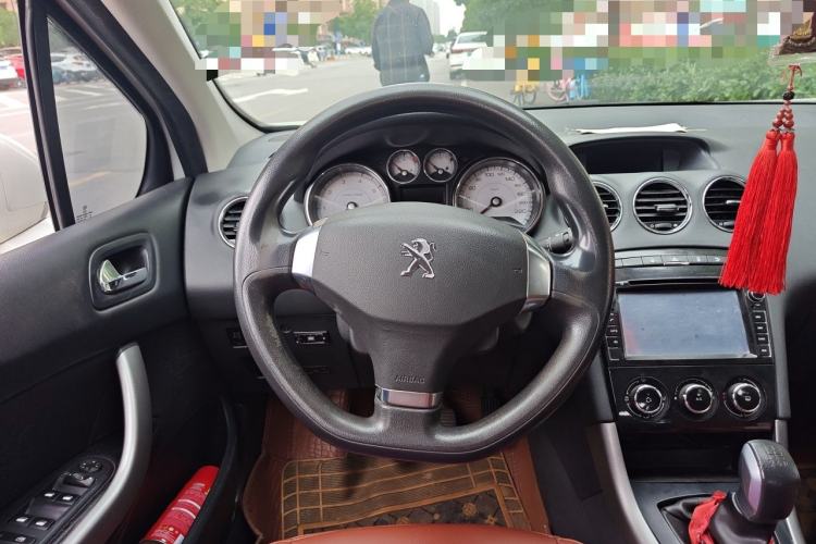 Used Peugeot 408 2013 1.6L Automatic Comfort Edition Steering Wheel