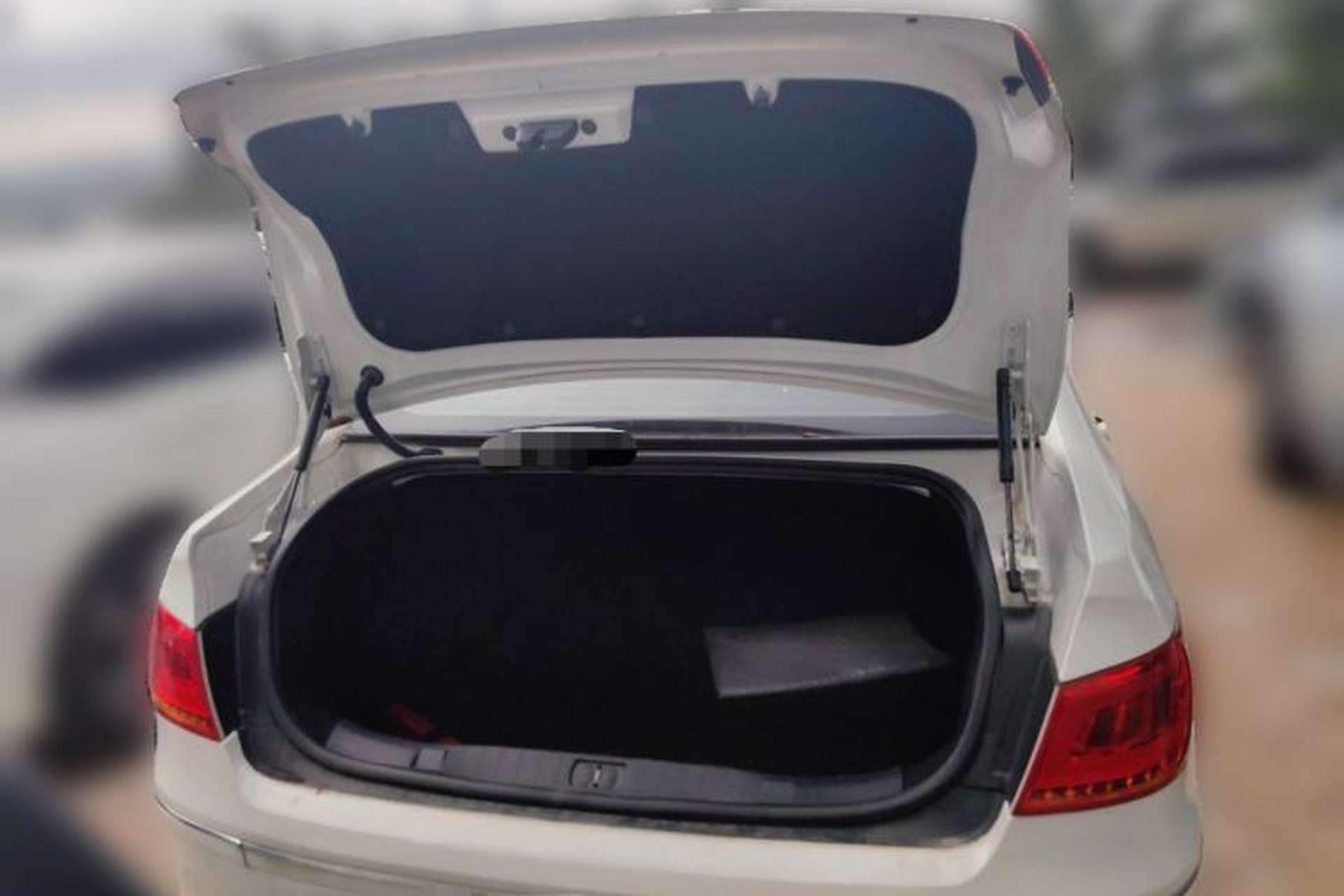 Used Peugeot 408 2013 2.0L Automatic Luxury Edition Trunk