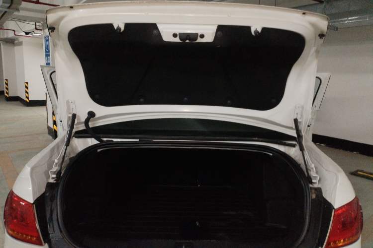 Used Peugeot 408 2013 2.0L Automatic Comfort Edition Trunk