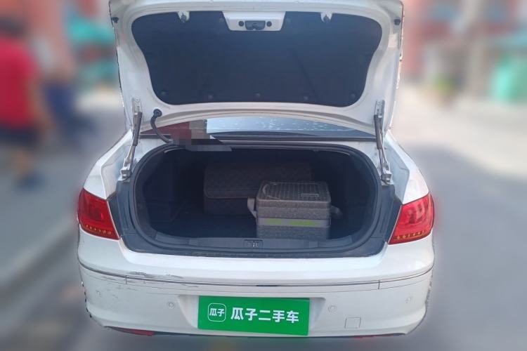Used Peugeot 408 2013 2.0L Automatic Luxury Edition Trunk