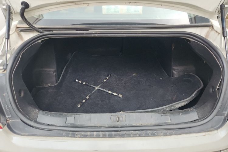 Used Peugeot 408 2013 2.0L Automatic Luxury Edition Trunk
