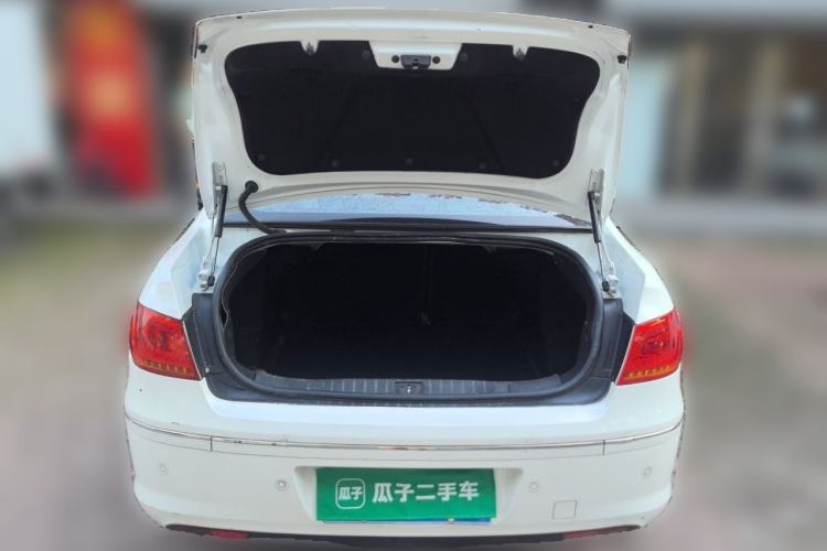Used Peugeot 408 2013 1.6L Automatic Comfort Edition Trunk