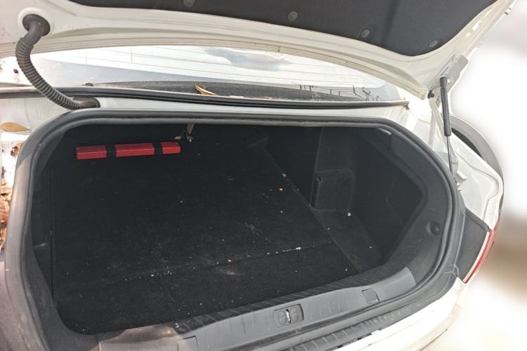 Used Peugeot 408 2013 2.0L Automatic Luxury Edition Trunk