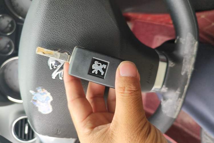 Used Peugeot 408 2013 2.0L Automatic Comfort Edition Vehicle Key