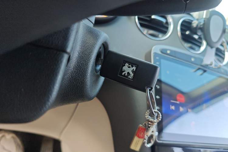 Used Peugeot 408 2013 2.0L Automatic Comfort Edition Vehicle Key