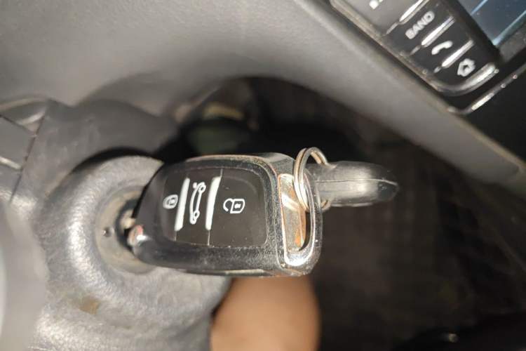 Used Peugeot 408 2013 2.0L Automatic Comfort Edition Vehicle Key