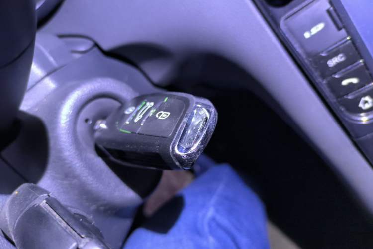 Used Peugeot 408 2013 2.0L Automatic Luxury Edition Vehicle Key