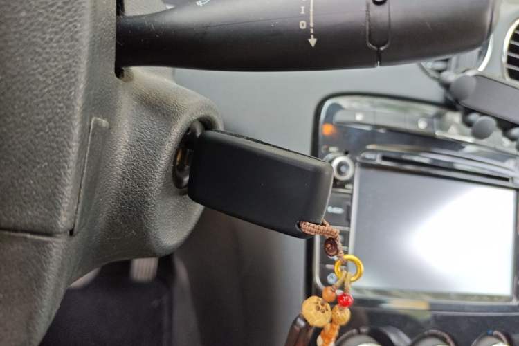 Used Peugeot 408 2013 2.0L Automatic Comfort Edition Vehicle Key