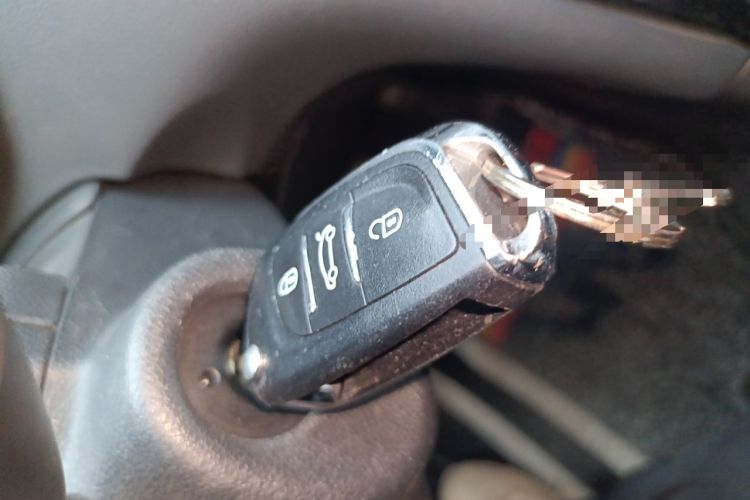 Used Peugeot 408 2013 2.0L Automatic Luxury Edition Vehicle Key