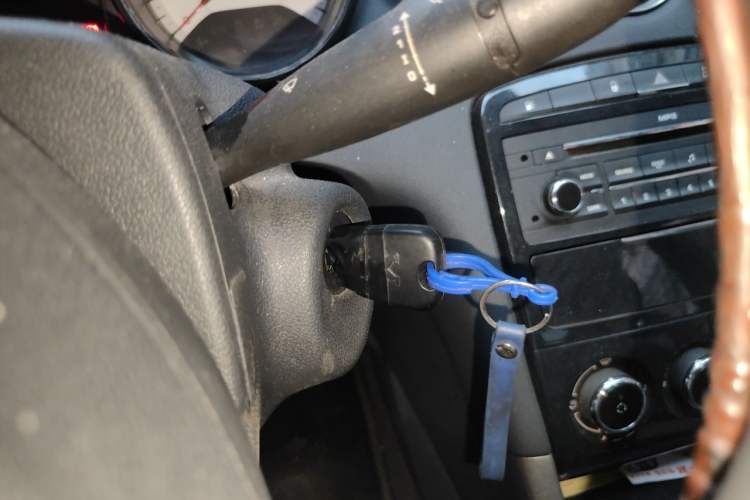 Used Peugeot 408 2013 1.6L Manual Comfort Edition Vehicle Key