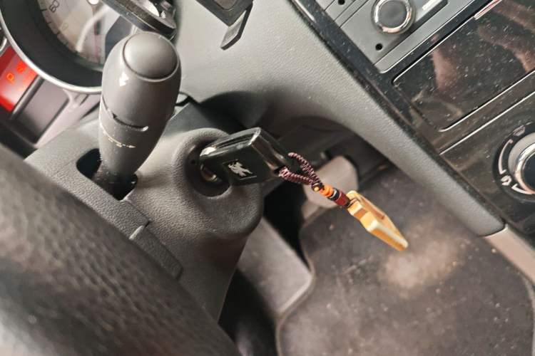Used Peugeot 408 2013 2.0L Automatic Comfort Edition Vehicle Key
