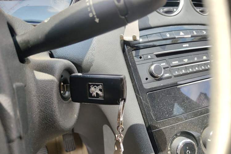 Used Peugeot 408 2013 2.0L Automatic Comfort Edition Vehicle Key