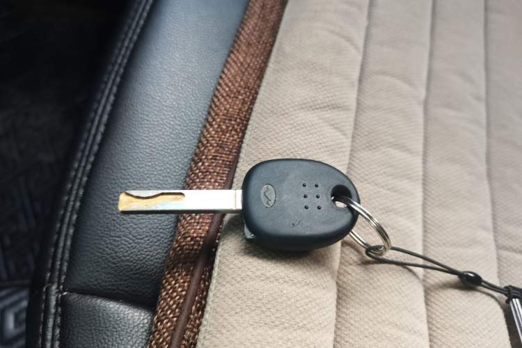 Used Peugeot 408 2013 1.6L Automatic Comfort Edition Vehicle Key