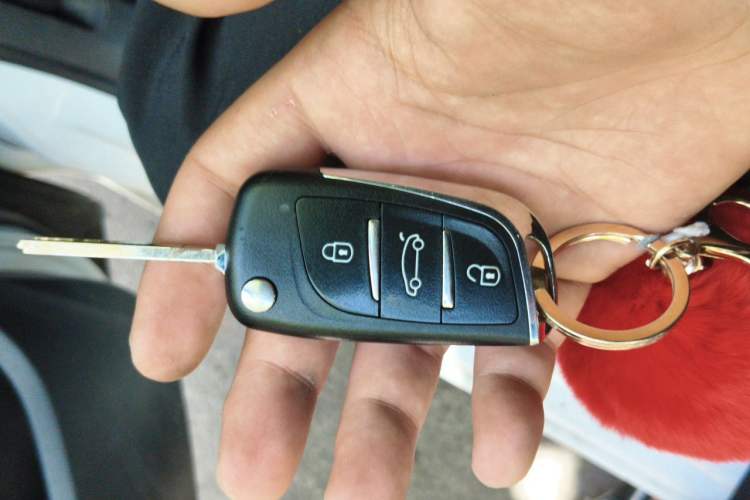 Used Peugeot 408 2013 1.6L Automatic Comfort Edition Vehicle Key