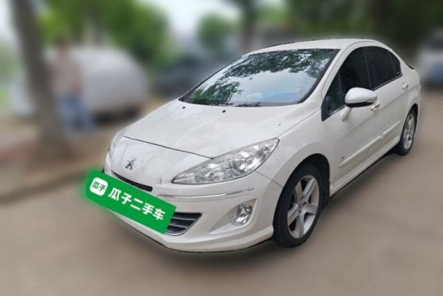 Ojetý Peugeot 408 2013 2.0L Automatic Comfort Edition