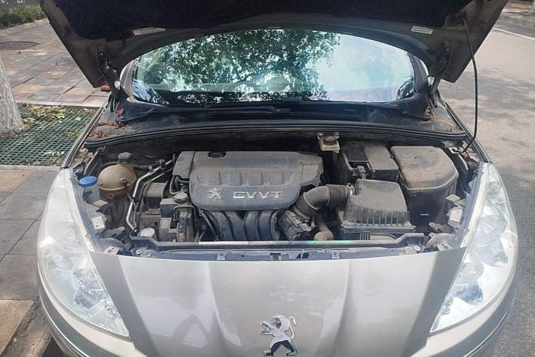 Used Peugeot 408 2013 2.0L Automatic Comfort Edition Engine Bay