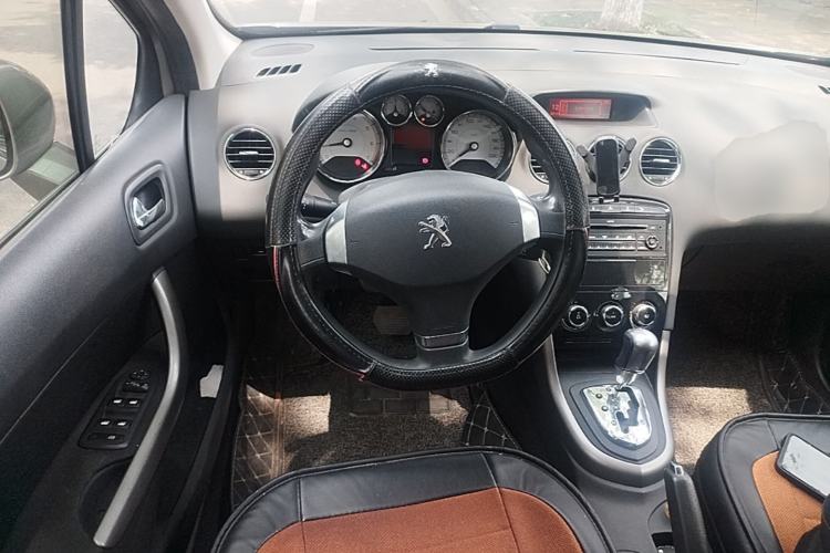 Used Peugeot 408 2013 2.0L Automatic Comfort Edition Steering Wheel