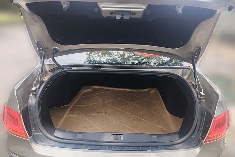 Used Peugeot 408 2013 2.0L Automatic Comfort Edition Trunk