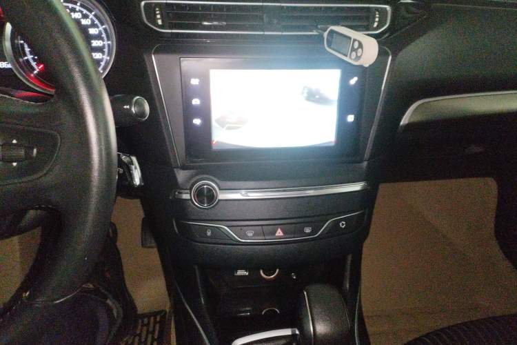 Used Peugeot 408 2014 1.8L Automatic Luxury Edition Audio And AC Panel
