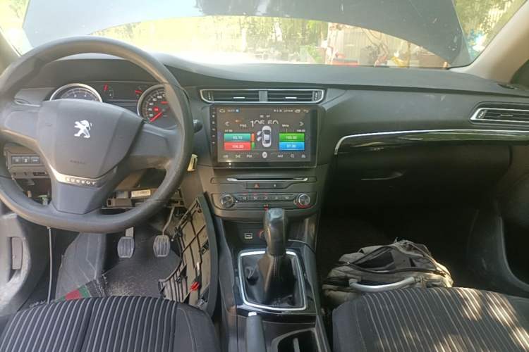 Used Peugeot 408 2014 1.8L Manual Leading Edition Audio And AC Panel