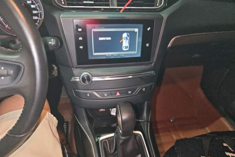 Used Peugeot 408 2014 1.8L Automatic Leading Edition Audio And AC Panel