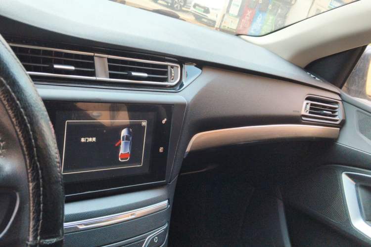 Used Peugeot 408 2014 1.8L Automatic Luxury Edition Audio And AC Panel