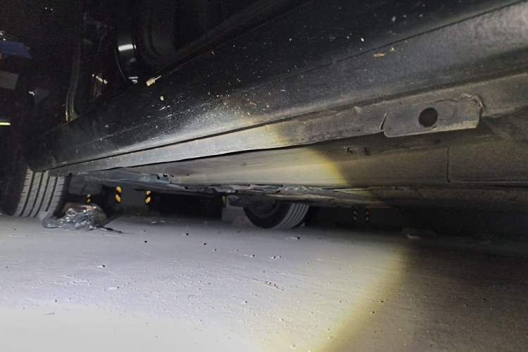Used Peugeot 408 2014 1.8L Automatic Luxury Edition Chassis Front Right