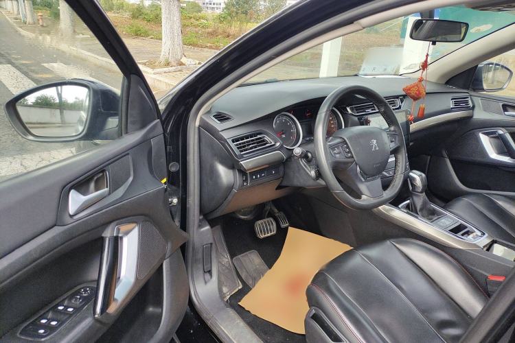 Used Peugeot 408 2014 1.8L Automatic Luxury Edition Driver Seat