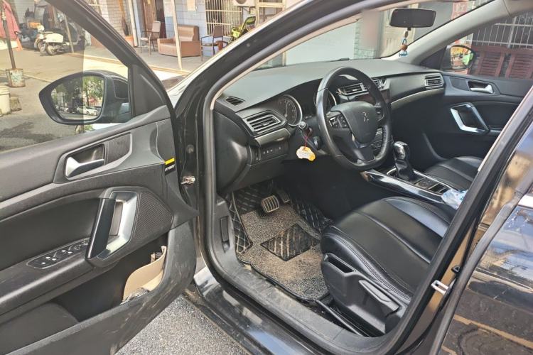 Used Peugeot 408 2014 1.8L Automatic Luxury Edition Driver Seat