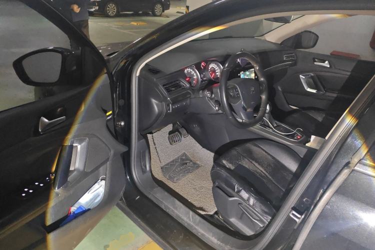 Used Peugeot 408 2014 1.8L Automatic Luxury Edition Driver Seat