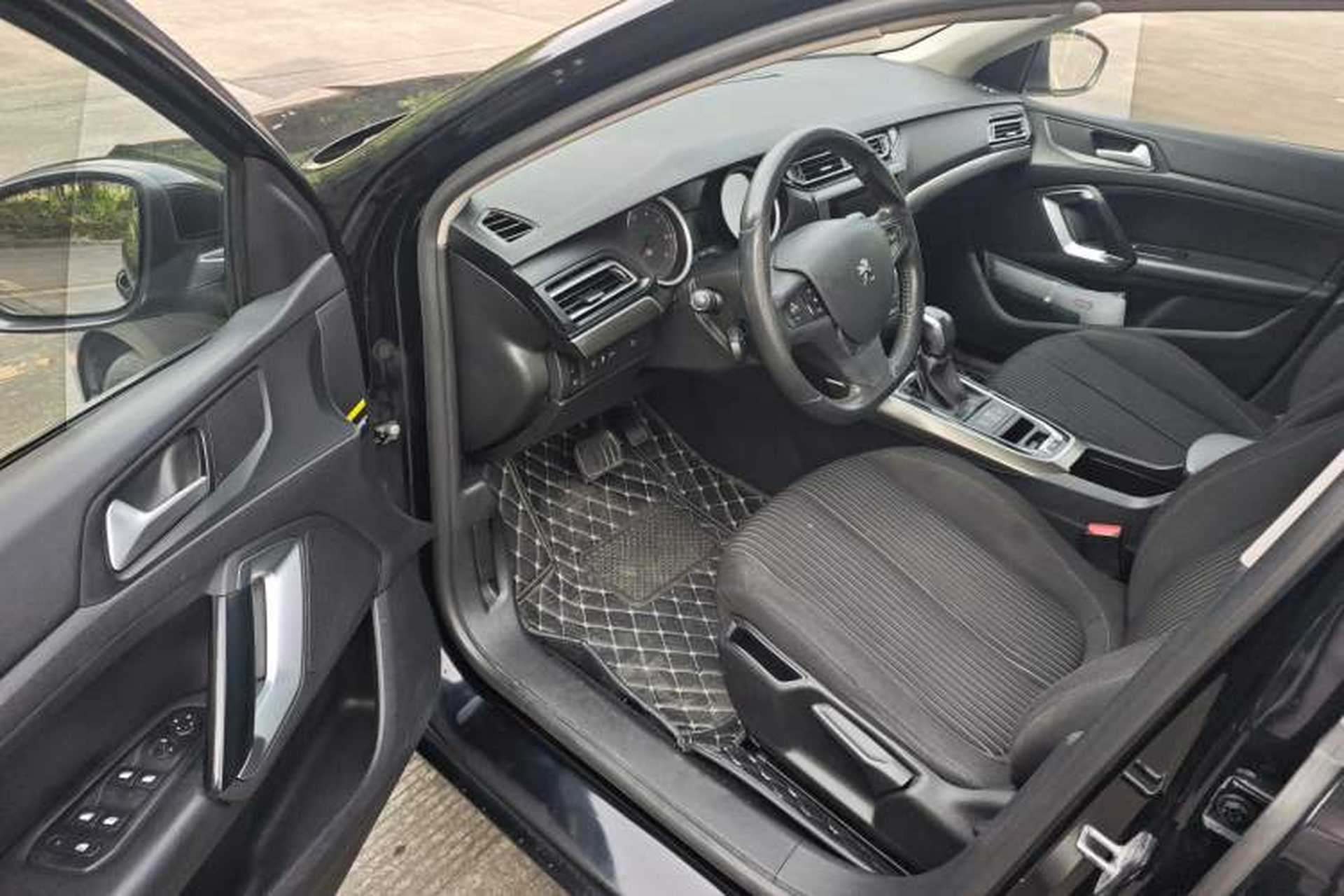 Used Peugeot 408 2014 1.8L Automatic Luxury Edition Driver Seat