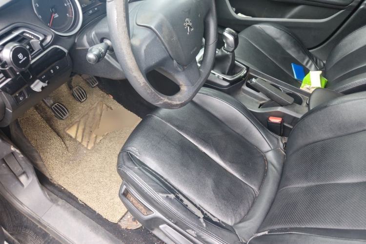 Used Peugeot 408 2014 1.8L Manual Leading Edition Driver Seat