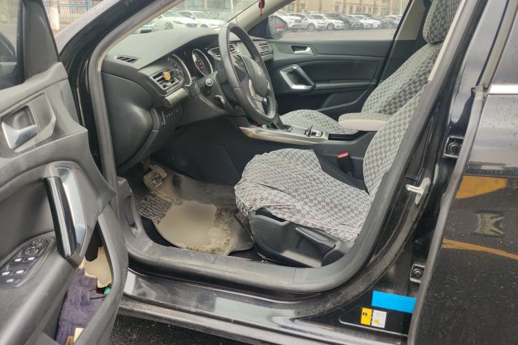 Used Peugeot 408 2014 1.8L Automatic Luxury Edition Driver Seat